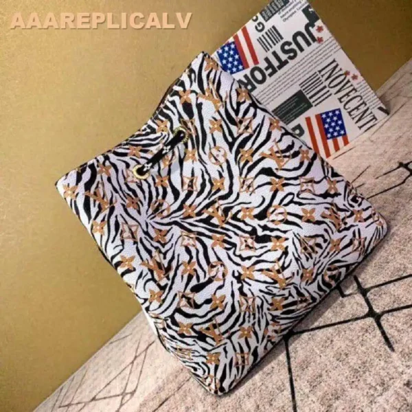 AAA Replica Louis Vuitton Neonoe Bag Monogram Jungle Leopard Zebra M44679