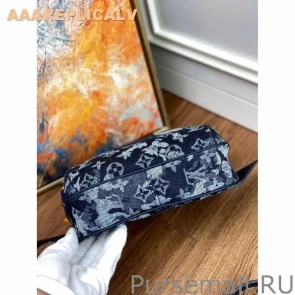 AAA Replica Louis Vuitton Outdoor Bumbag Monogram Tapestry M57281