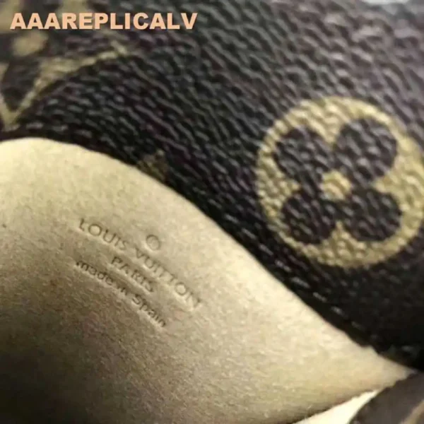 AAA Replica Louis Vuitton Sunglasses Case MM Monogram M66544